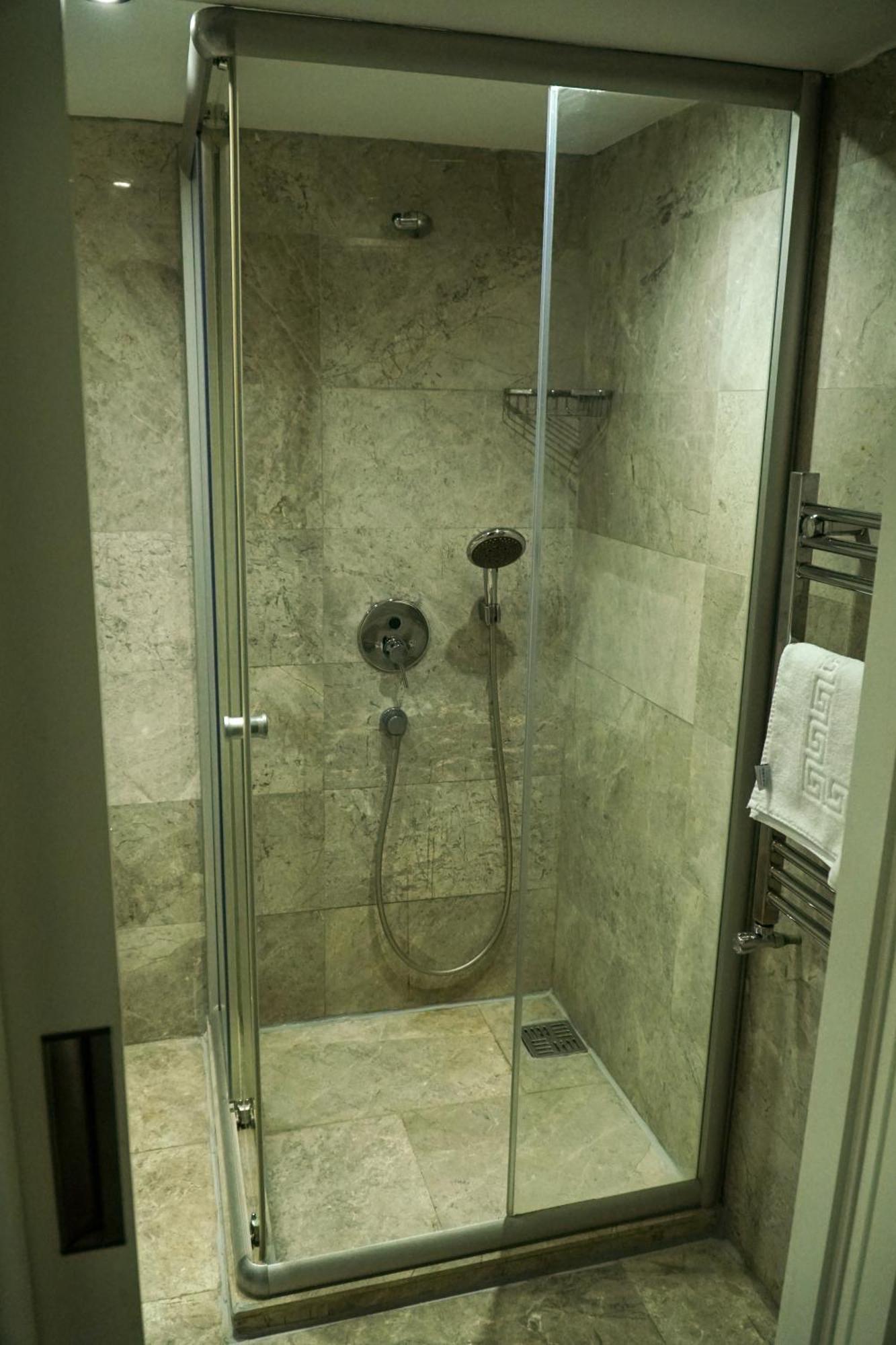 אסקיסהיר En Otel Karaca מראה חיצוני תמונה